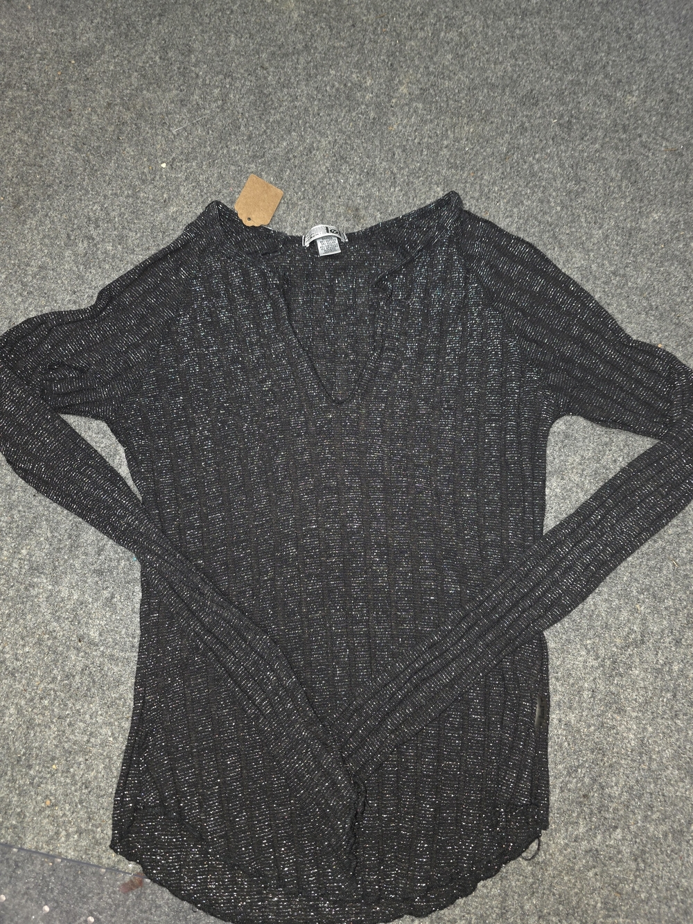 Vintage LEI Black Metallic Ribbed V-Neck Sweater